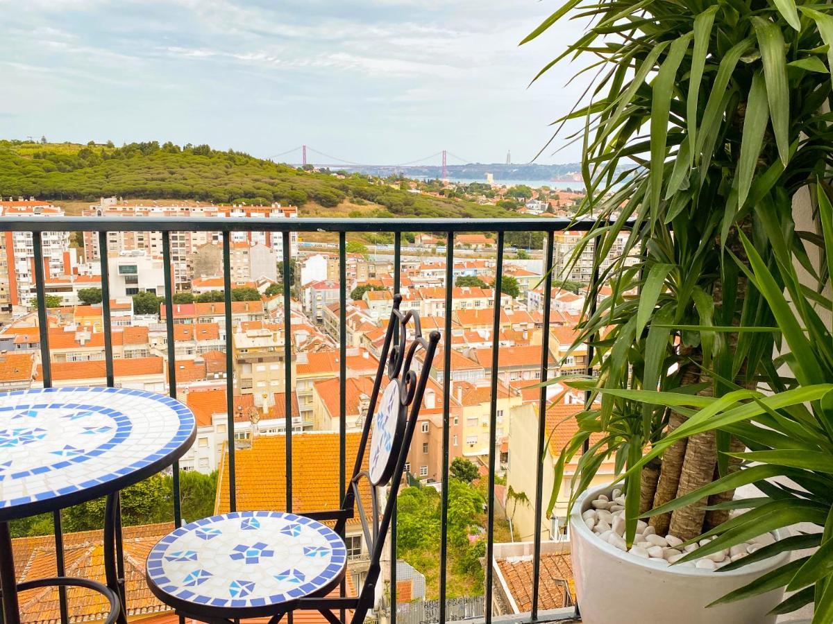 Ideally Located With Perfect Views Alges Exterior photo