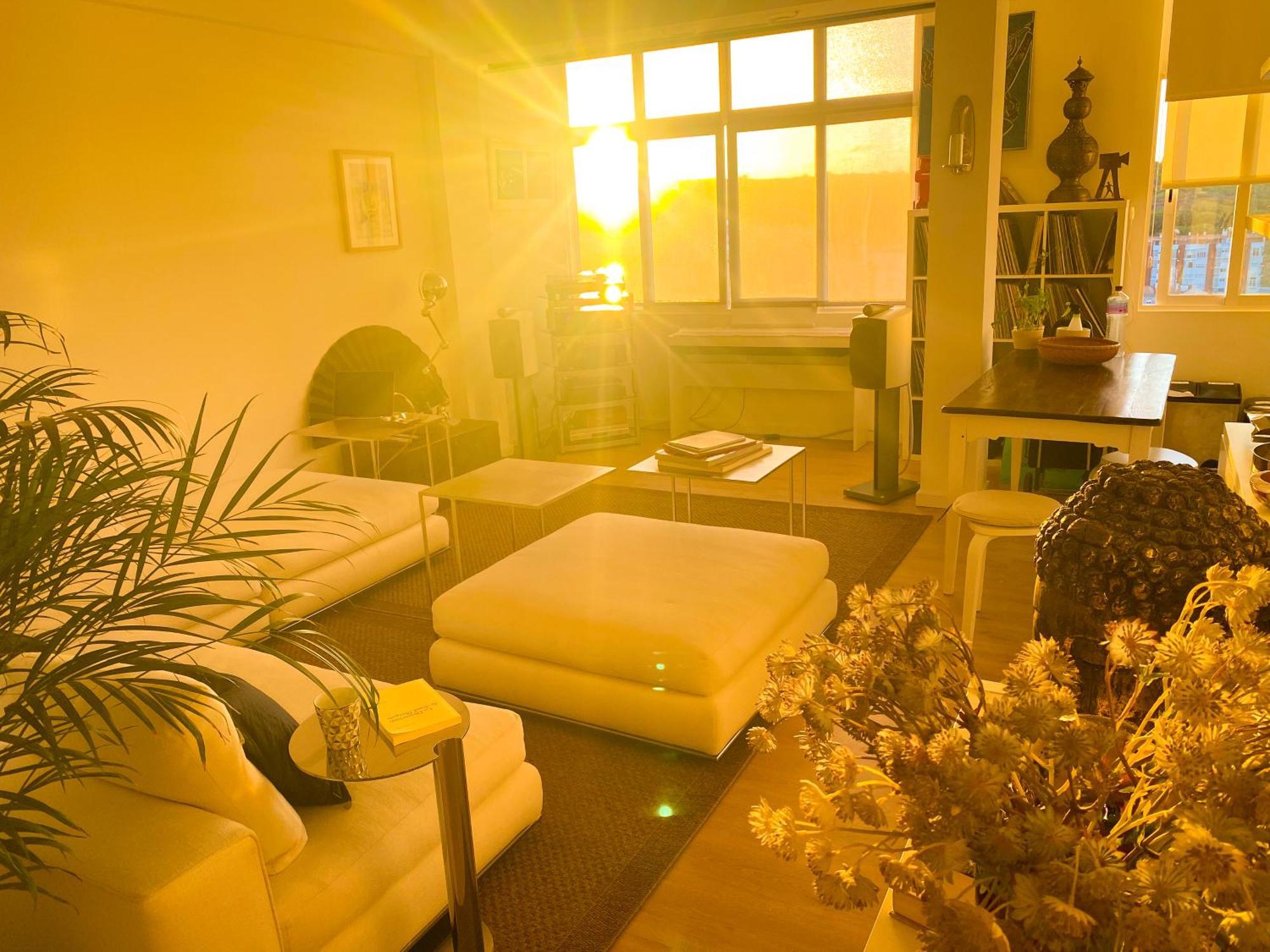 Ideally Located With Perfect Views Alges Exterior photo